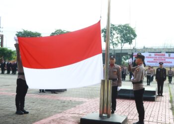 Wakapolresta Samarinda Hadiri Upacara Peringatan Hari Pahlawan ke-80 dan Ziarah Nasional Tahun 2025 di TMP Kesuma Bangsa