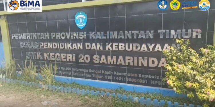 UNTAG Samarinda Melaksanakan Kegiatan Pengabdian Kepada Masyarakat (PKM) di SMK Negeri 20 Samarinda